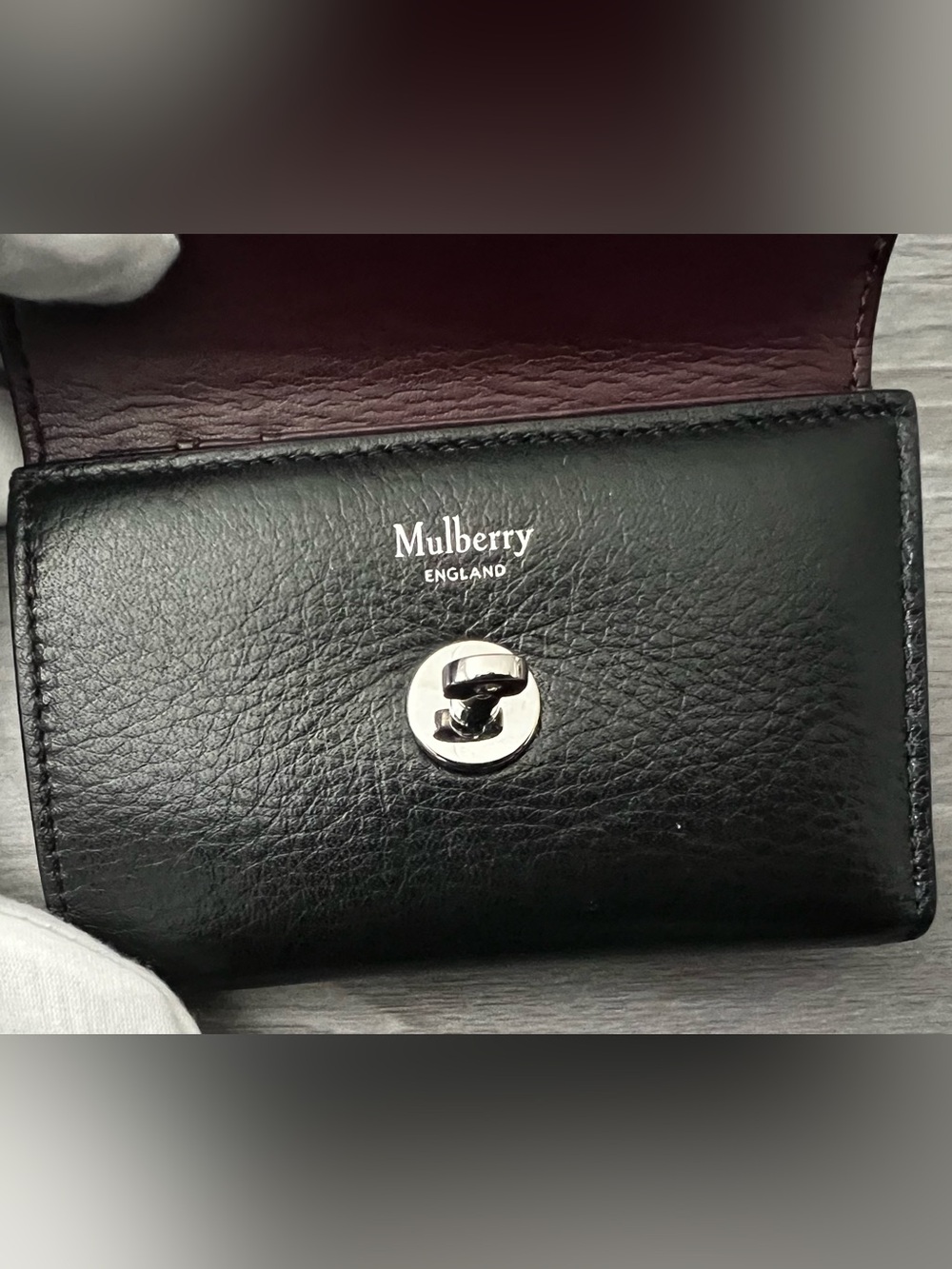 Mulberry Black Darley Folded Wallet - High Shine Leather - Picture 10 of 12